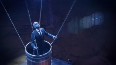 Morir por arte de magia 1x8