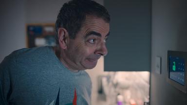 Hombre vs. Abeja 1x6