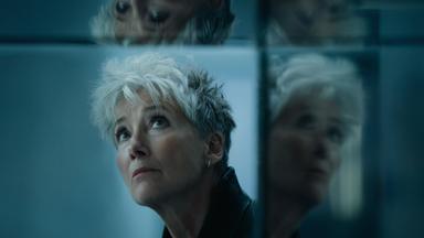 Down Cemetery Road: El misterio de Oxford 1x3