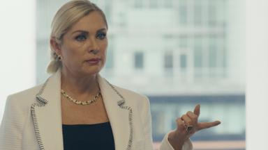 Madre de alquiler 1x19